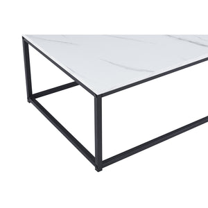 Tavolino basso EWING effetto marmo bianco, ideale per un soggiorno unico.