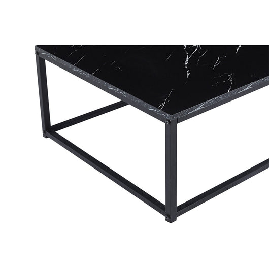 Tavolino basso EWING effetto marmo nero, ideale per un soggiorno unico.