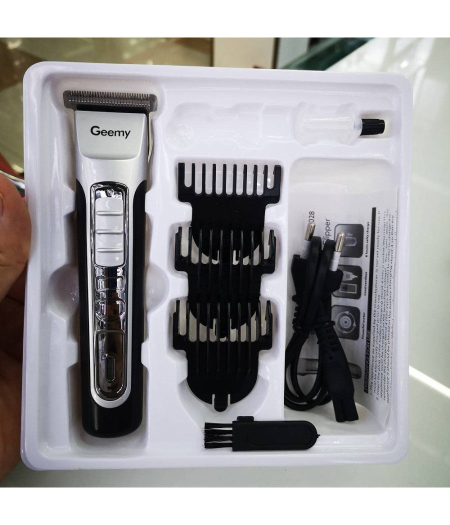 Tagliacapelli Barba Trimmer Ricaricabile Elettrico Professionale Batteria Gm6140         