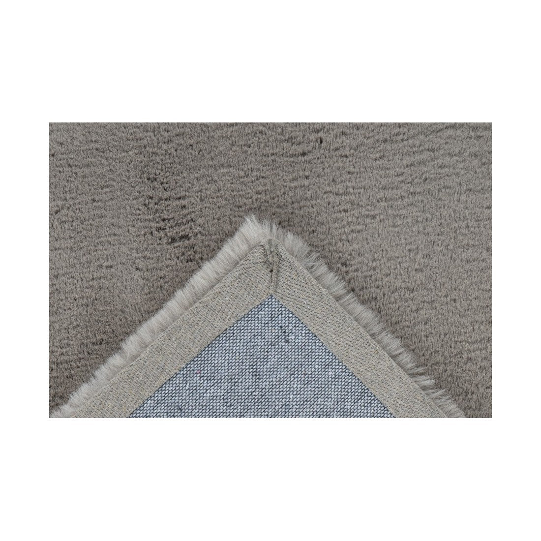 Tappeto 110x60cm, design E005N colore taupe - Comfort ed eleganza per il tuo interno.