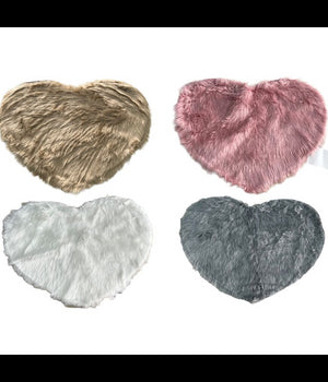 Tappeto Cute Cuore Pelliccia Fluffy Vari Colori Living Stanza Da Letto 70x90 Cm         