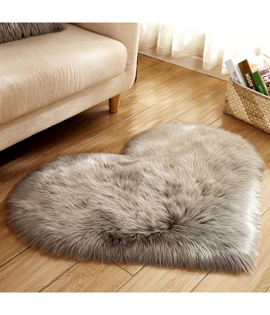 Tappeto Cute Cuore Pelliccia Fluffy Vari Colori Living Stanza Da Letto 70x90 Cm         