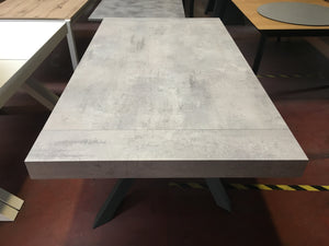 Tavolo big table nobilitato finitura beton l.160 p.90 h.77