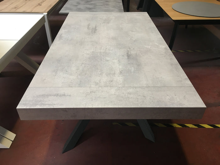 Tavolo big table nobilitato finitura beton l.160 p.90 h.77