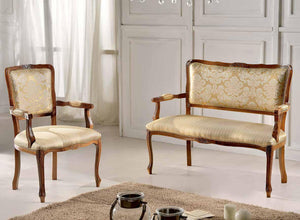 Poltrona imbottita in legno massello intagliata con fregi - Mobili 2G