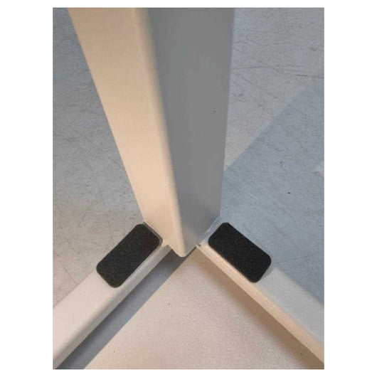 Tavolino metallo New Elma bianco quadro cm 35x35h42