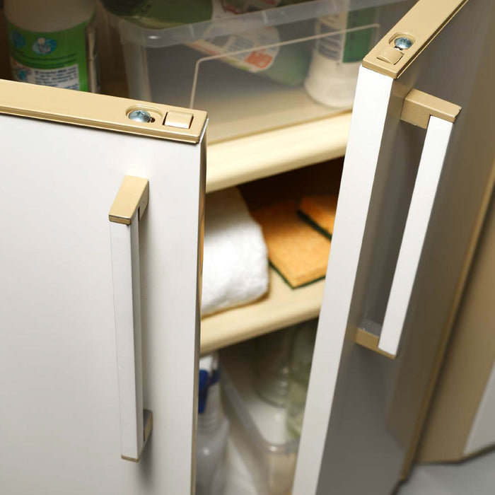 Thetris - Mobiletto Multiuso In Pp Con 3 Ante E Ripiani