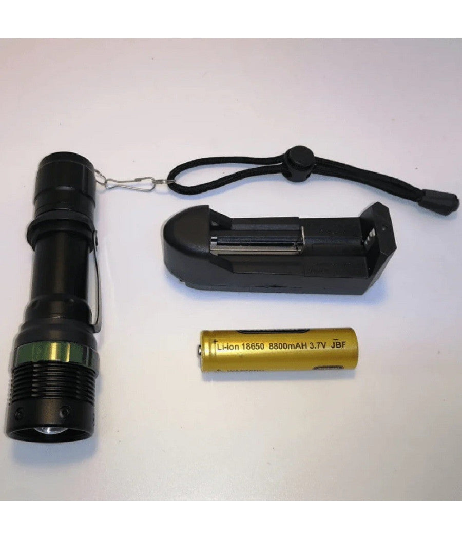 Torcia Ricaricabile Super Potente Per Camping Pesca Notturna Caccia 30w Q-5101         