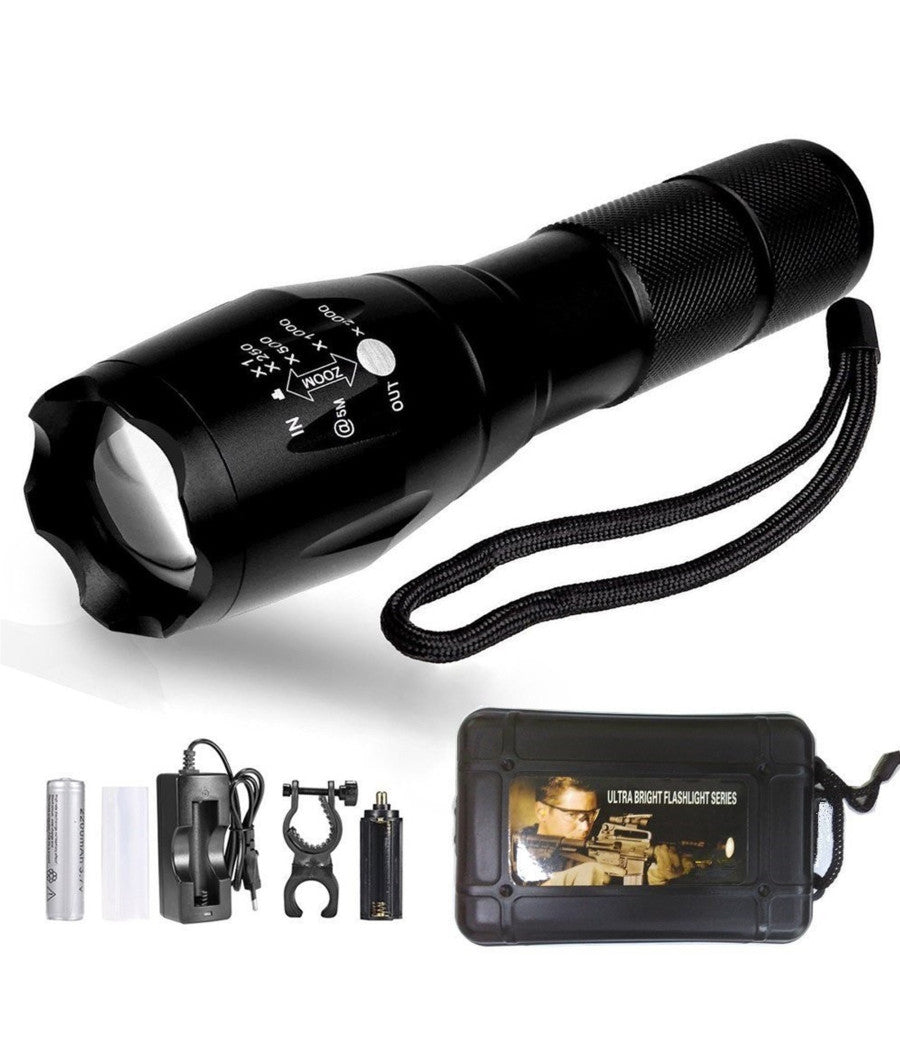 Torcia Tattica Militare A Led Ultra Luminosa 1200 Lmn Impermeabile Con 5 Mod.         