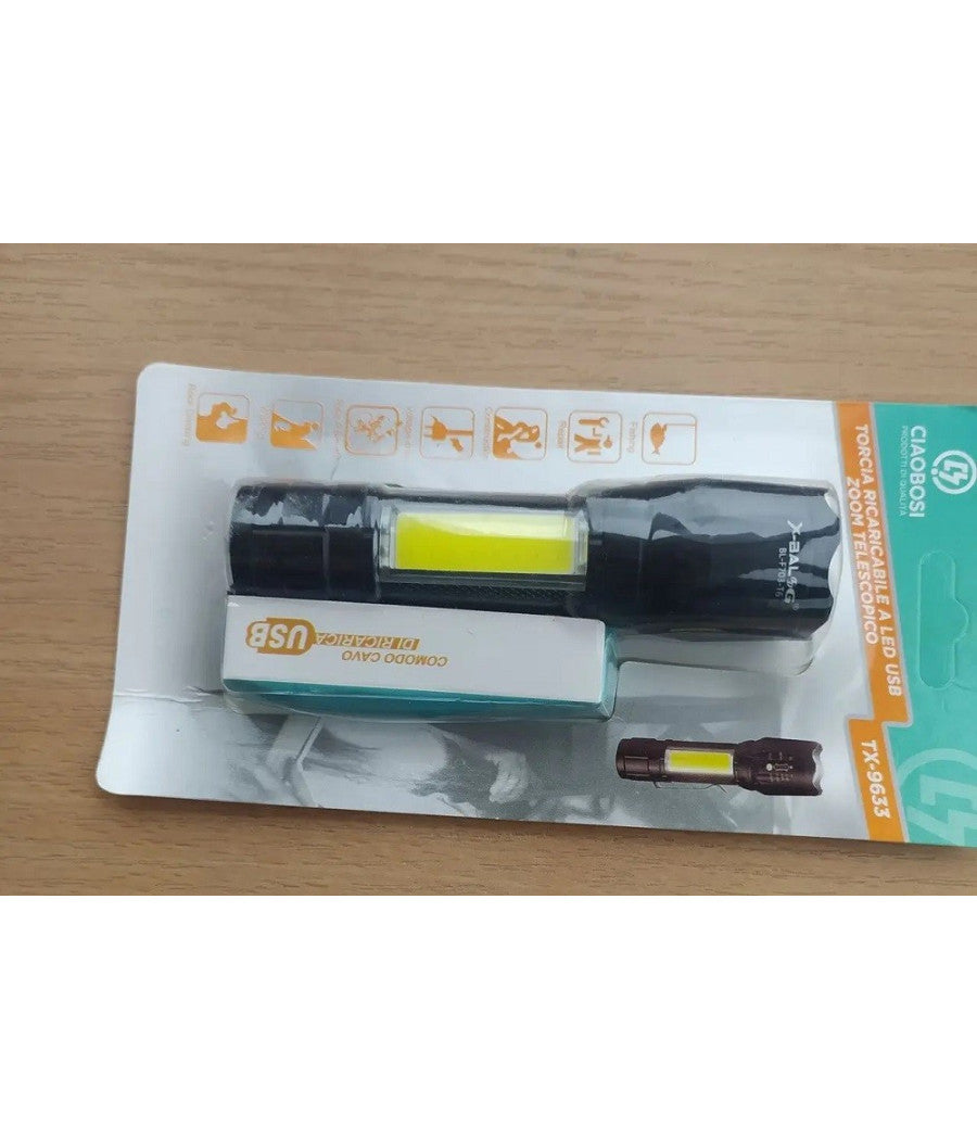 Torcia Tattica Usb Ricaricabile A Led Zoom Telescopico Escursioni Pesca Tx-9633         