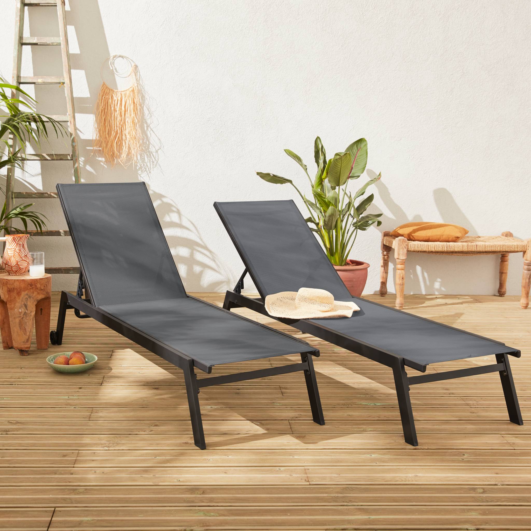 Set di 2 lettini prendisole in alluminio e textilene multiposizione,