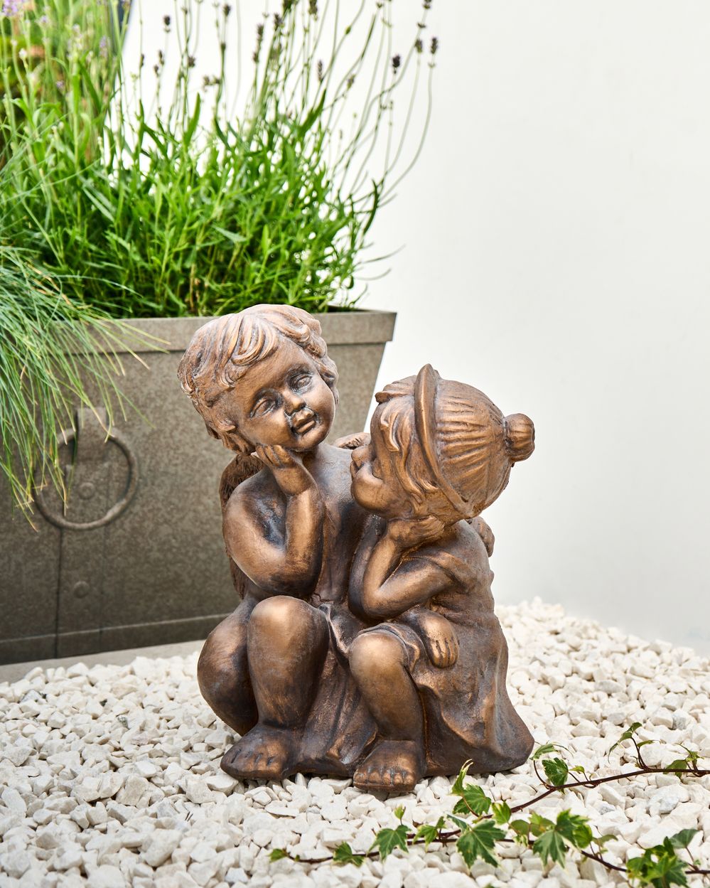 Statuetta decorativa in ferro a forma di bambini marrone per interni ed esterni Soggiorno