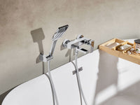 Set di miscelatori da bagno a parete in ottone con bocca singola e soffione doccia Kit argento