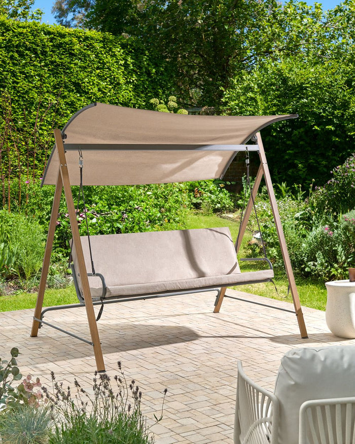 Dondolo da giardino in tessuto beige con struttura in acciaio a 3 posti