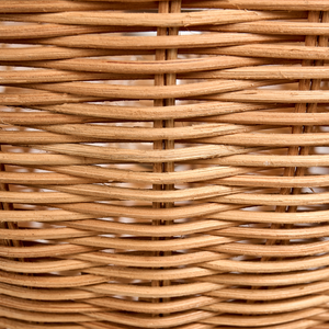 Lampada a sospensione in rattan naturale con bordo a smerlo e montaggio ad incasso in stile vintage