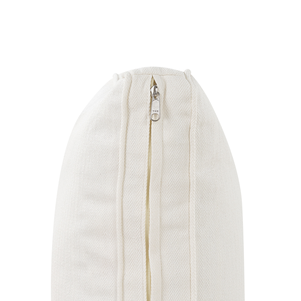 Set di copricuscini per esterni in tessuto bianco sporco per divano, sedile, schienale e federe.