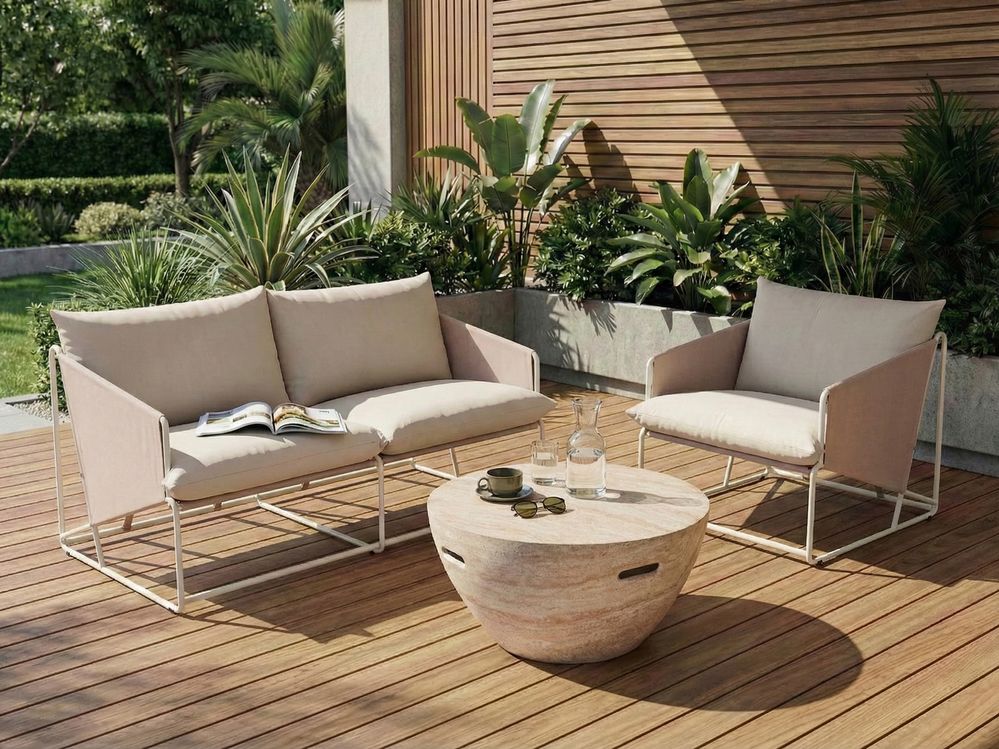 Set divano e poltrona bassi oversize in metallo con cuscini schienale e seduta Arredamento da interno ed esterno Giardino tortora