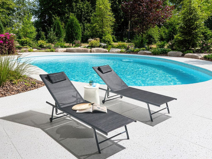 Set di 2 lettini da giardino con telaio in acciaio verniciato a polvere schienale regolabile cuscino poggiatesta telaio nero
