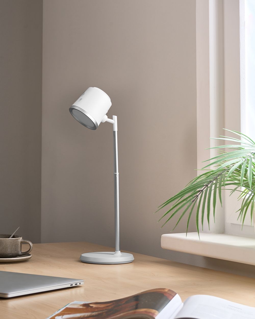 Lampada da tavolo e da parete per ufficio 2 in 1 Illuminazione da tavolo bianca Lampada da lettura per computer Braccio staccabile Funzione CCT Dimmer Stepless