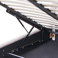 Letto imbottito in tessuto beige chiaro 140 x 200 cm, contenitore rialzabile con testiera e rete a doghe