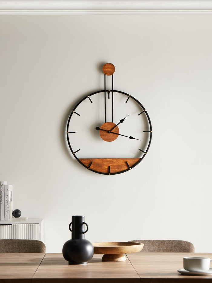 Orologio da parete moderno in stile industriale scandinavo con cornice in metallo nero