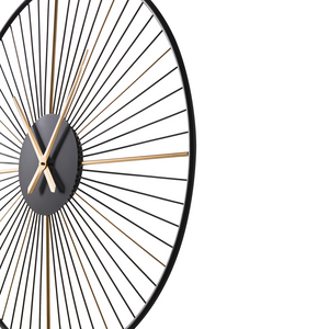 Orologio da parete in metallo nero da appendere in stile Indistrial Scandi