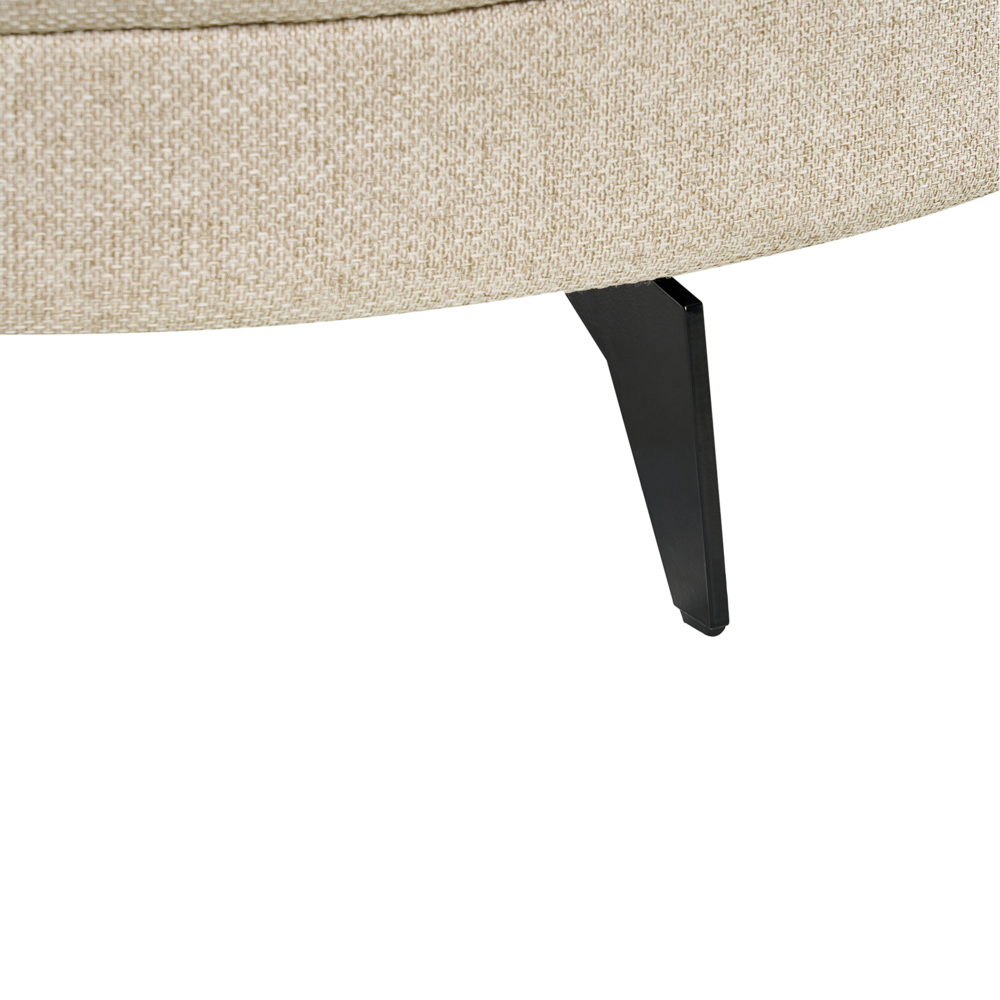 Divano angolare moderno con bracciolo destro Rivestimento in lino idrorepellente Gambe in ferro nero con cuscini beige chiaro