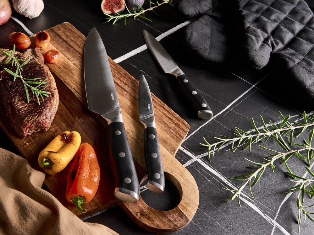 Set moderno di 3 coltelli con blocco in acciaio inossidabile affilati a mano durezza 54 HRC nero