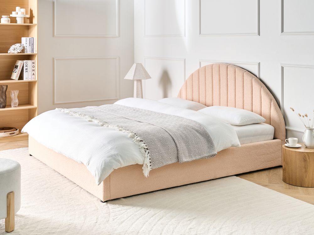 Letto minimalista con contenitore 180 x 200 cm in bouclé stile moderno con testiera rosa pesca