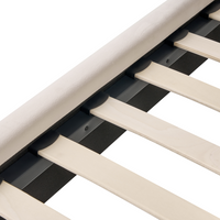 Letto matrimoniale in velluto con testiera trapuntata gambe in metallo da 120 x 200 cm e base a doghe beige Design moderno