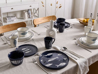 Set di 16 pezzi di porcellana bianca e blu con finitura smaltata reattiva fatta a mano per 4 persone Effetto martellato Motivo a pesci Cucina Sala da pranzo