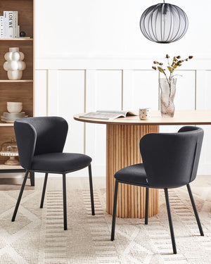 Set di 2 sedie da pranzo in poliestere nero Rivestimenti in metallo nero Gambe senza braccioli Schienale curvo Design moderno e contemporaneo