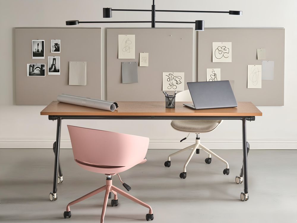 Scrivania da ufficio pieghevole con struttura in metallo marrone e nero e piano in MFC 180 x 60 cm Tavolo pieghevole portatile con rotelle