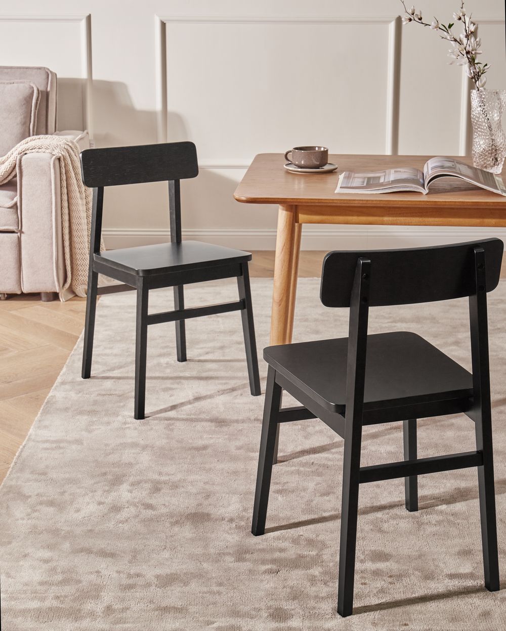 Set di 2 sedie da pranzo con struttura in legno di gomma nero Mobili da cucina e sala da pranzo in stile tradizionale