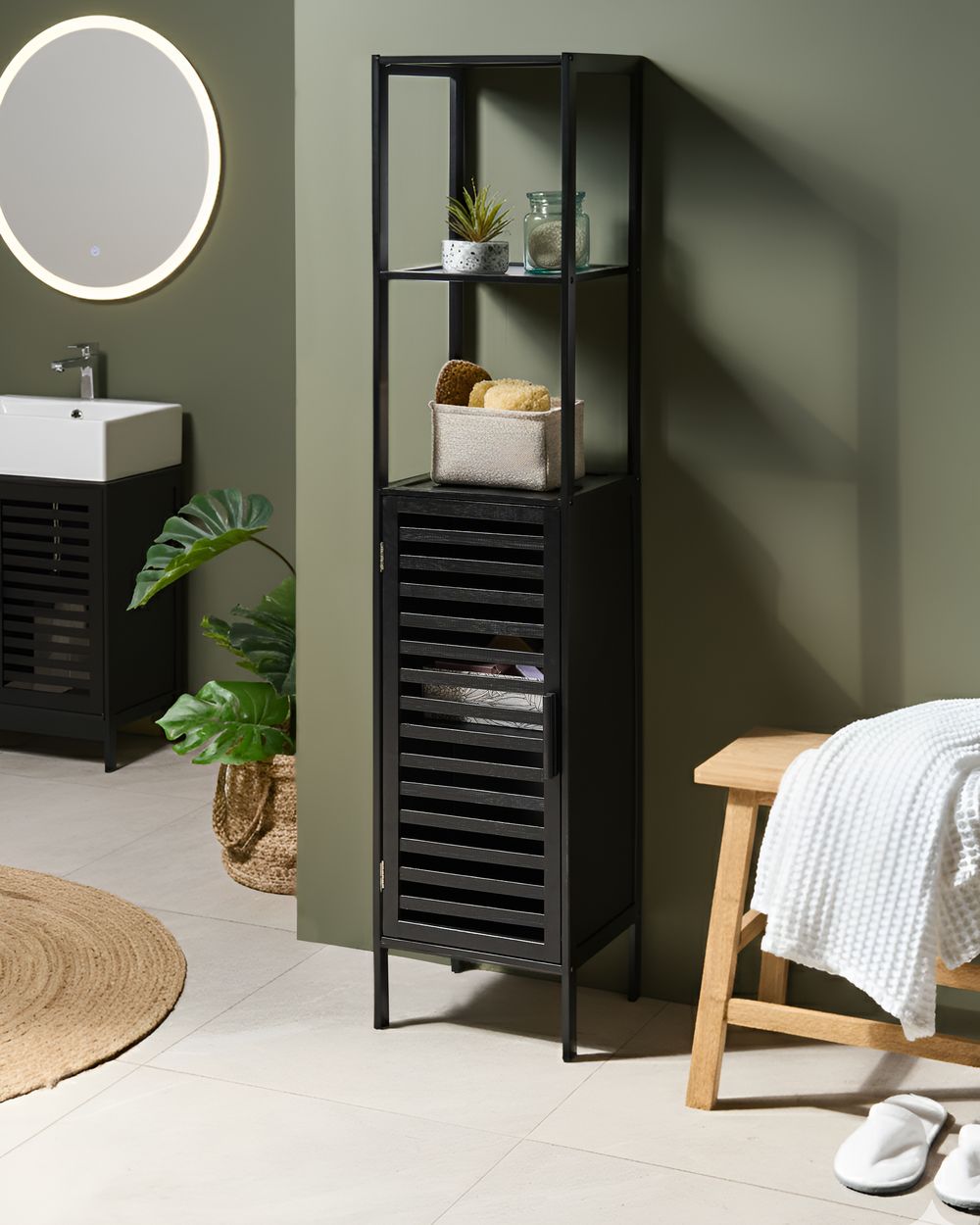 Armadietto da bagno minimalista in bambù con ripiani e porta nero stile Minimalista