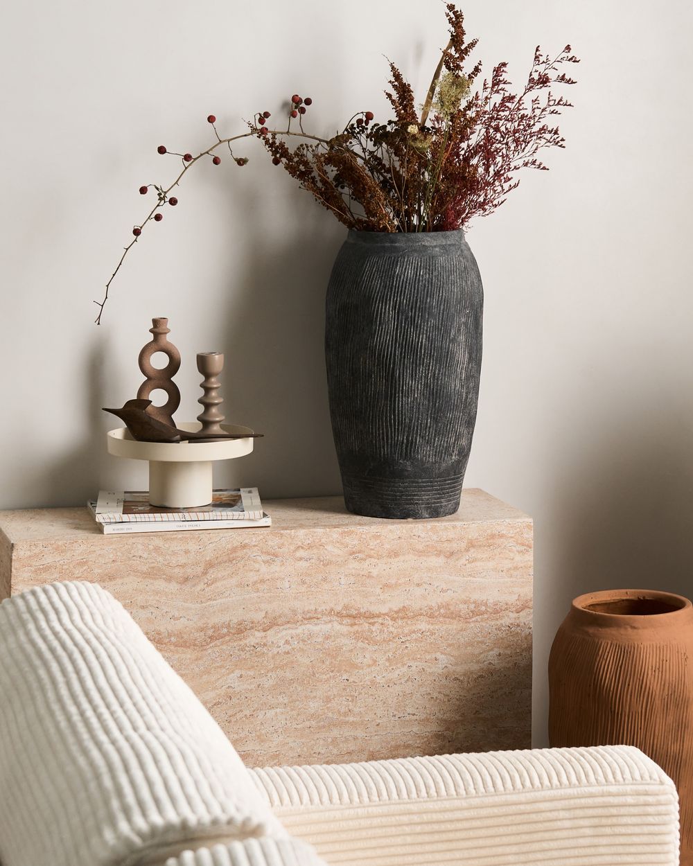 Vaso da fiori grigio in fibra di argilla dipinta per interni ed esterni Forma rotonda Design moderno Soggiorno