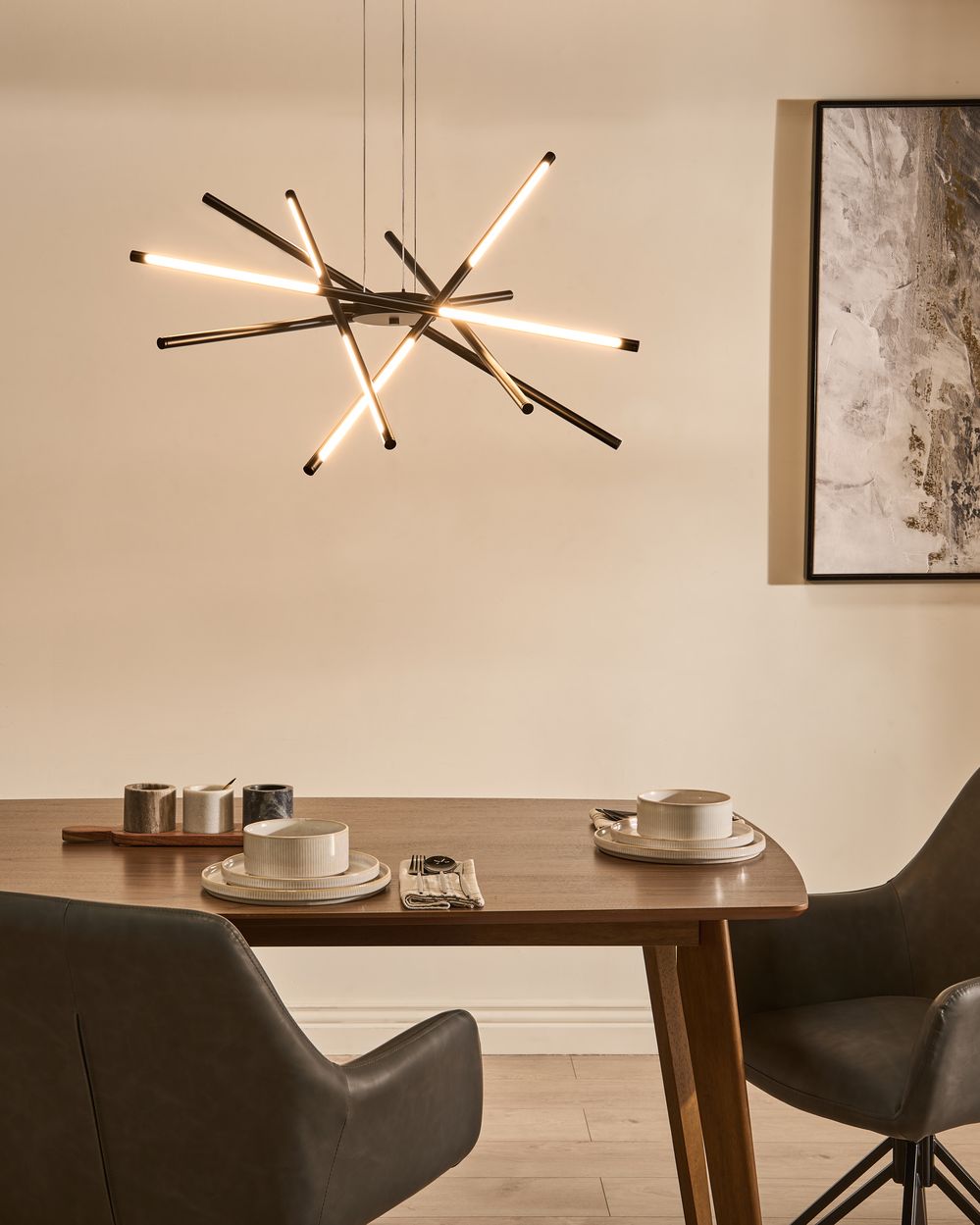 Lampada a sospensione a LED in metallo nero Design moderno Illuminazione d'accento