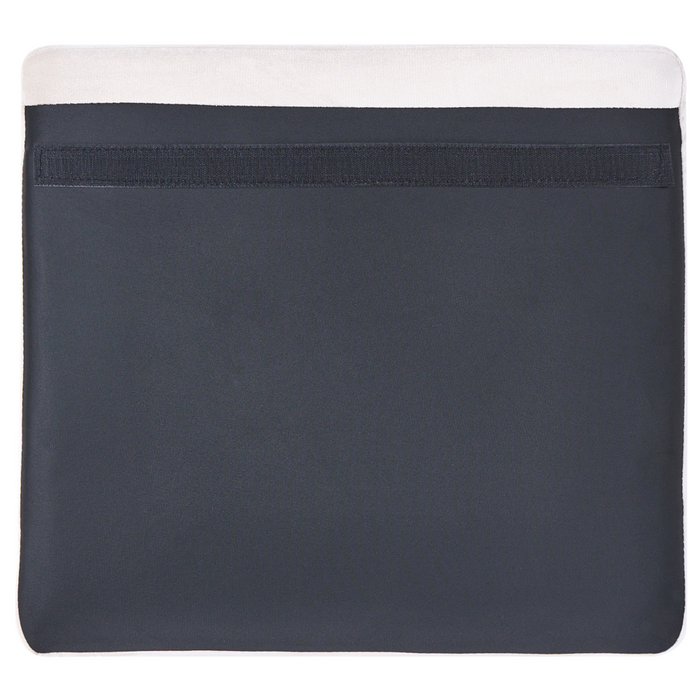 Divano in velluto beige a 2 posti con bottoni a forma di chiodo Cuscini trapuntati con braccioli arrotolati Glam