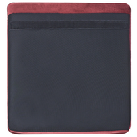 Divano in velluto rosso a 3 posti con bordatura a testa di chiodo Cuscini trapuntati con braccioli arrotolati Glam