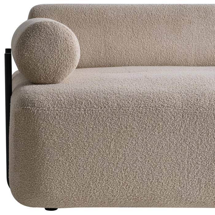 Divano a 2 posti tessuto beige elementi morbidi neri stile moderno soggiorno