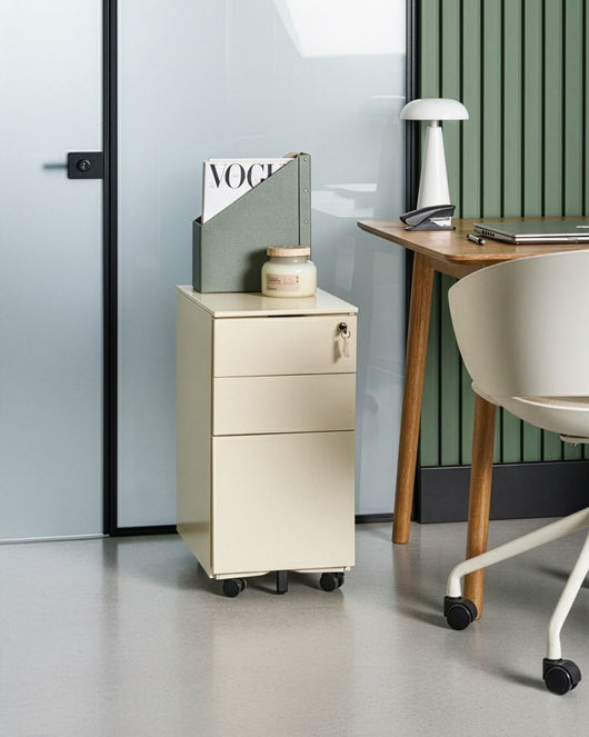 Mobiletto Portaoggetti in Metallo beige chiaro con 3 Cassetti con serratura a chiave e ruote industriali moderno Home Office Garage