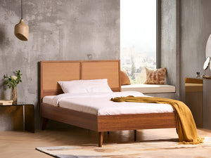 Letto matrimoniale in legno di gomma con testiera in vimini marrone scuro 120 x 200 cm stile boho minimalista