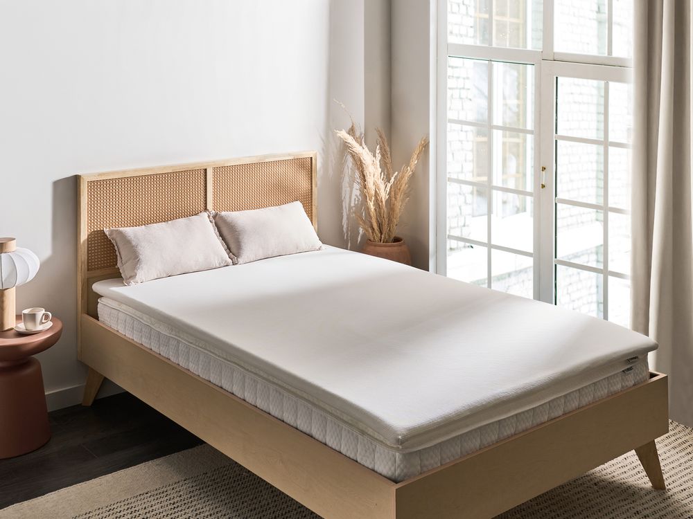 Coprimaterasso in schiuma bianca 120 x 200 cm comfort morbidezza