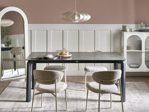 Tavolo da pranzo da giardino piano in pietra sinterizzata nera e struttura in ferro resistente ai raggi UV e alla ruggine interni ed esterni