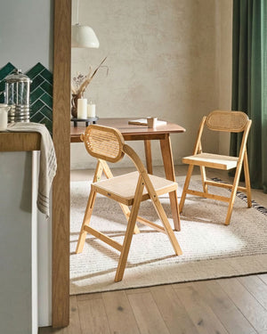 Set di 2 sedie da pranzo in legno di bambù marrone chiaro e rattan PE pieghevoli in stile boho per cucina e sala da pranzo