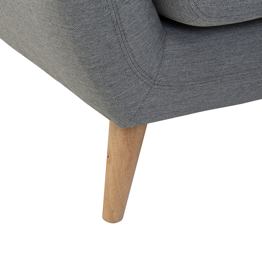 Divano a 3 posti grigio chiaro imbottito con schienale capitonnè gambe in legno chiaro spesso imbottito soggiorno minimalista scandinavo