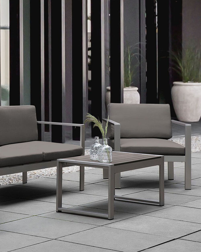 Poltrona da Giardino Struttura in Alluminio Anodizzato Grigio Scuro per Esterno con Cuscini