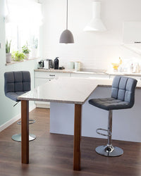 Set di 2 sgabelli da bar da cucina grigi girevoli regolabili in altezza