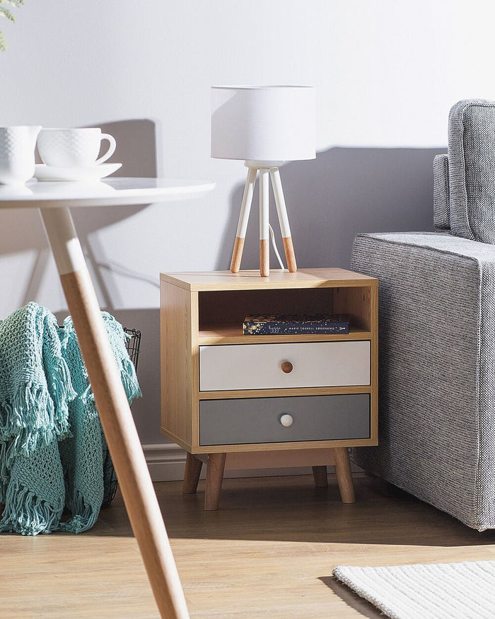 Comodino in legno chiaro 2 cassetti ripiano Tavolino stile moderno scandinavo camera da letto soggiorno