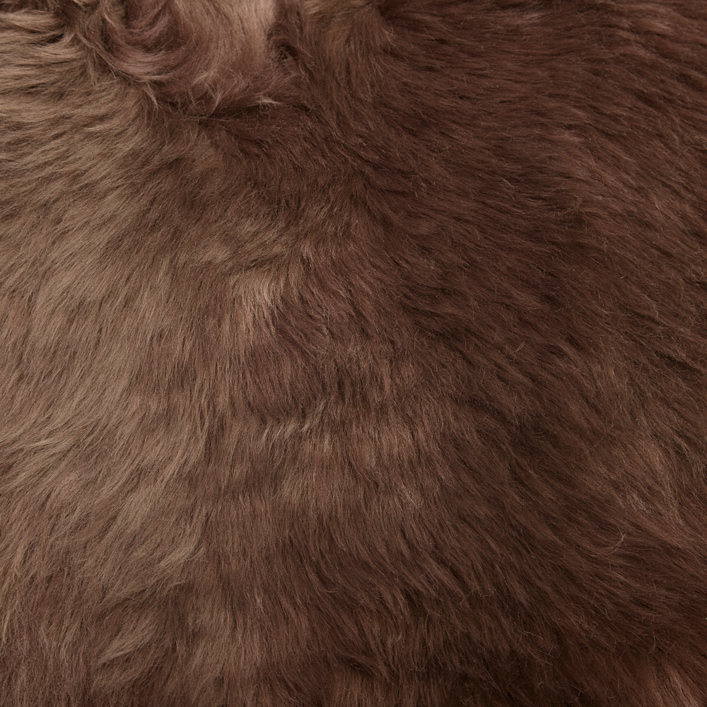 Tappeto in pelle di pecora marrone scuro 65 x 110 cm a pelo lungo naturale in stile rustico